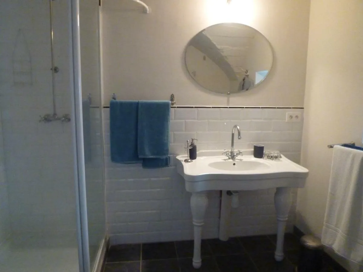 Le Mazet Saint-Michel Bed & Breakfast Rochessauve 0*,  France