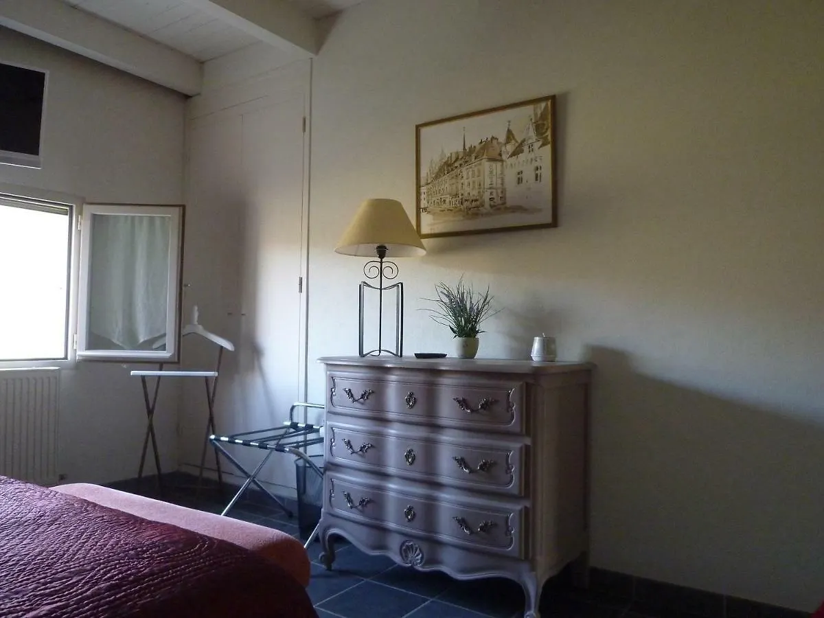 Le Mazet Saint-Michel Bed & Breakfast Rochessauve 0*,