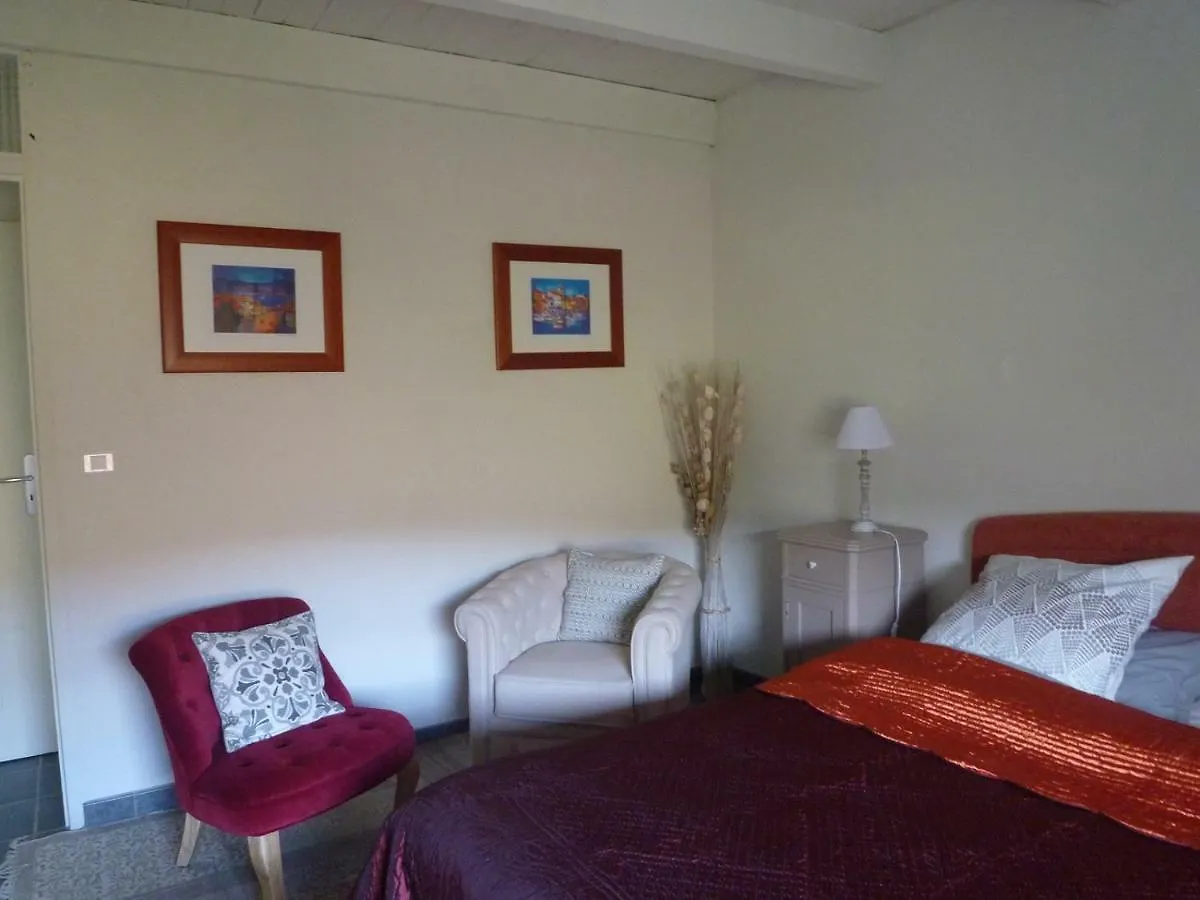 Le Mazet Saint-Michel Bed & Breakfast Rochessauve